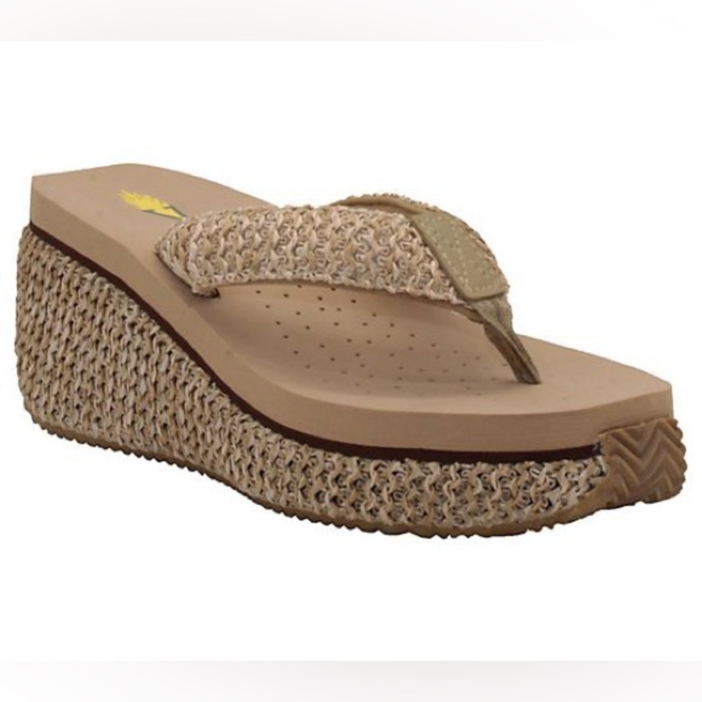 Volatile Raffia Wedge Thong- Island size 11. NWT